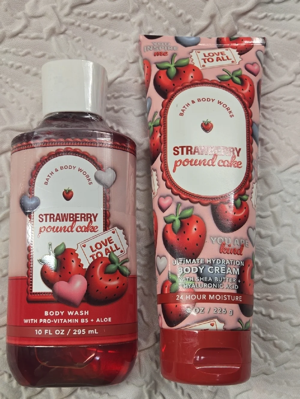 Bath & Body Works Strawberry Pound Cake Body Wash & Body Cream - Pink, Red